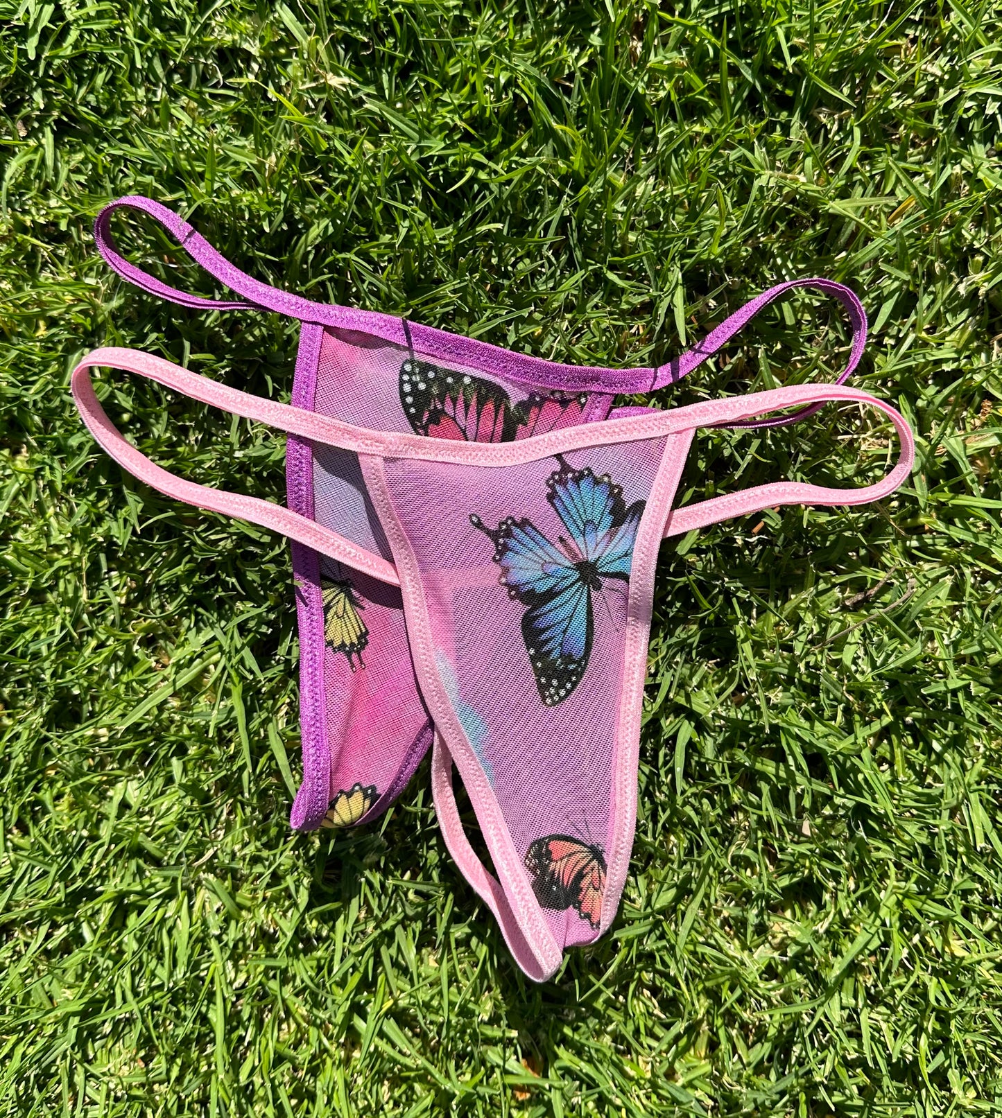 2 butterfly thongs