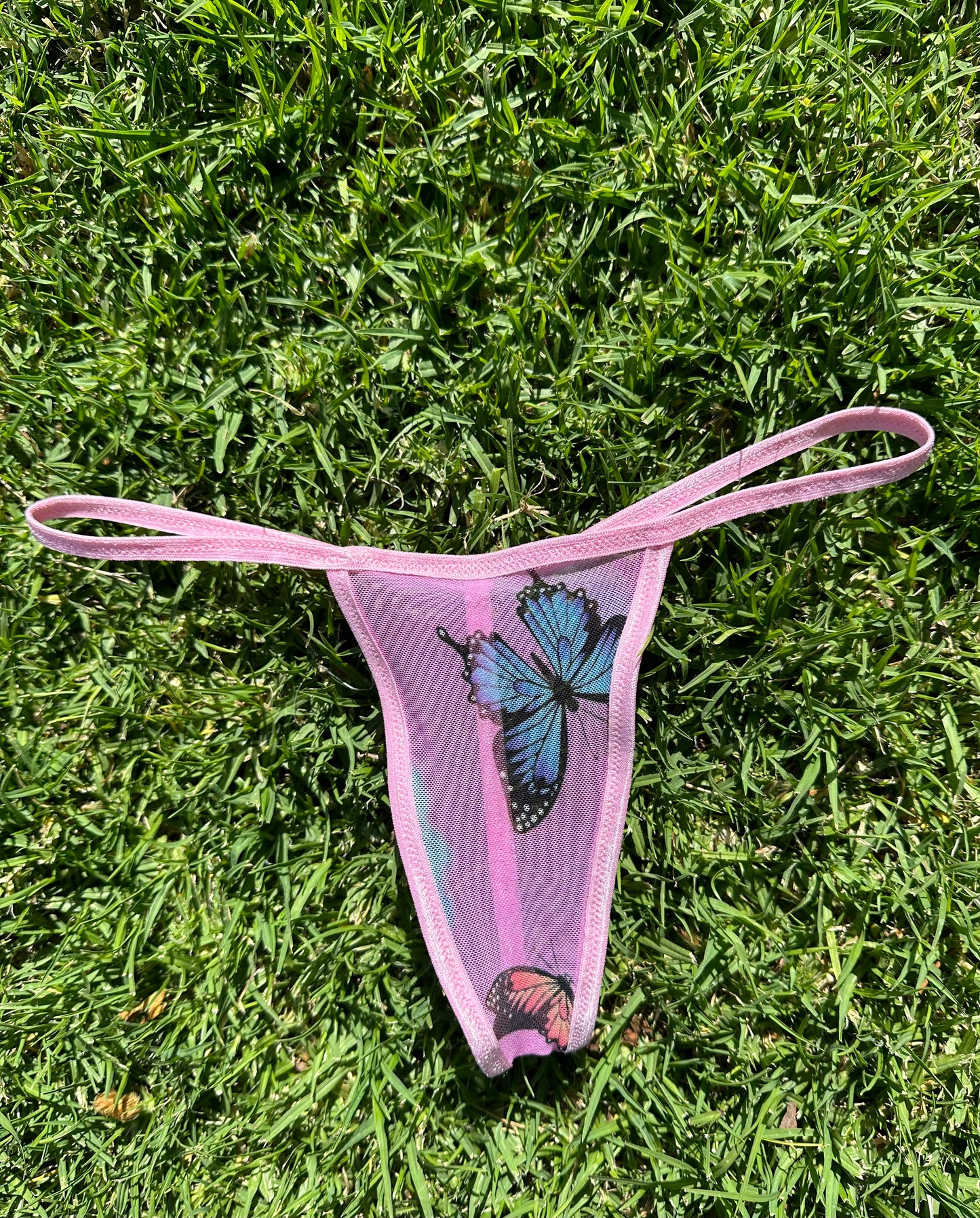 2 butterfly thongs